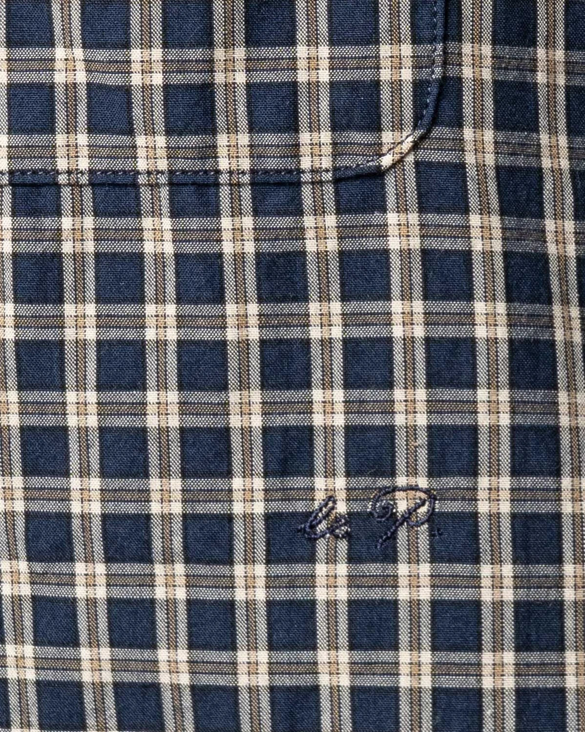 Cross Buttondown image