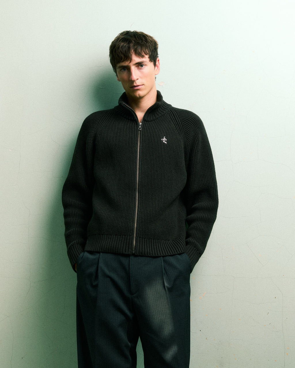 ZIPPED KNIT CARDIGAN