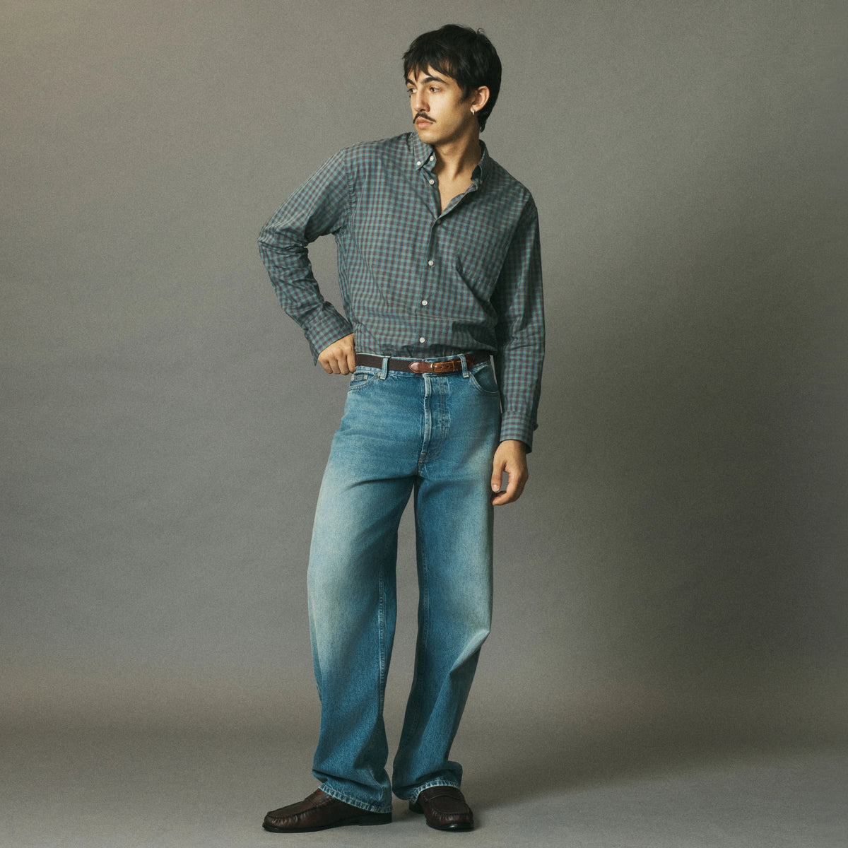 Seafoam Buttondown image