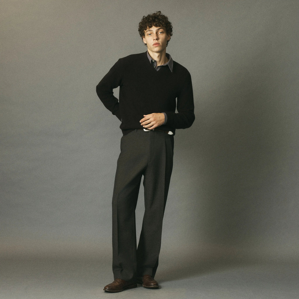 V-Neck Sweater Brown