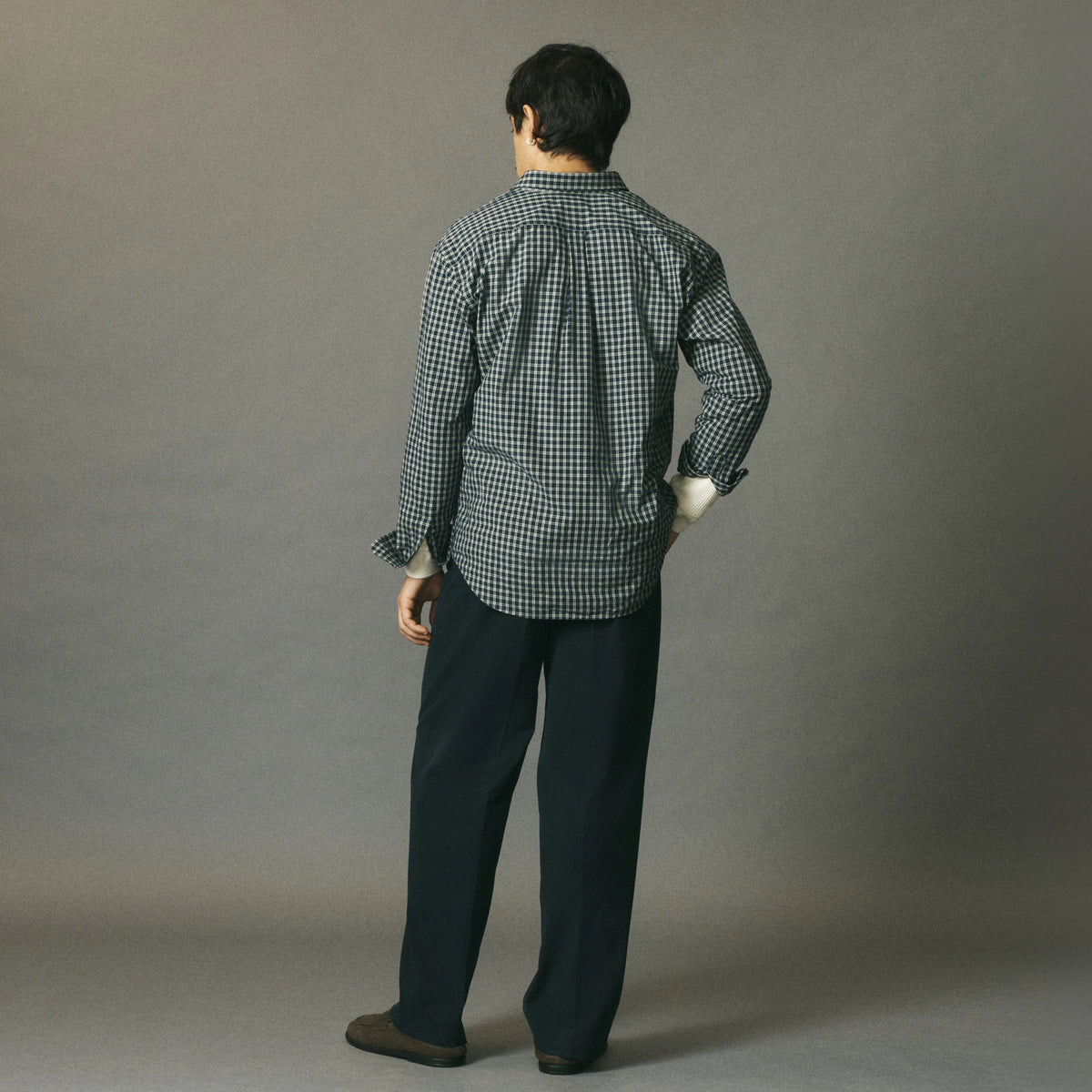 Cross Buttondown image
