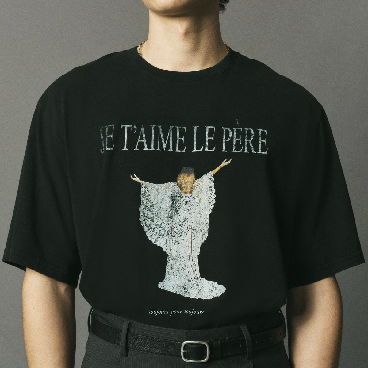 Je T'Aime Tommy Tee image
